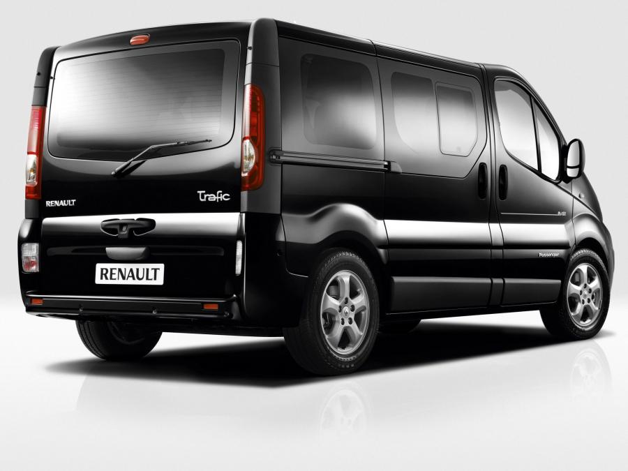  Renault Trafic Black Edition 2010 года  (фото 2 из 3)